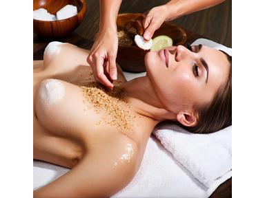 Gommage corporel bien-être à Éclat Spa